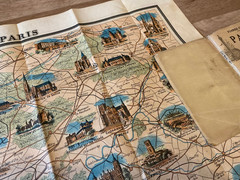 Map and Guide to Paris and Environs Fuhrer Guilmin (1940?)
