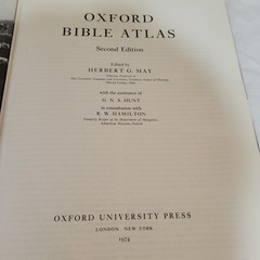 Oxford Bible Atlas Second Edition 1974 Herbert G May Hardcover Dust Jacket