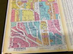 Kroll’s large Folio plat Atlas of Seattle: EASTSIDE Bellevue Medina Supplement
