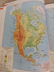 The Nystrom Desk Atlas by Staff of Publisher (Paperback)