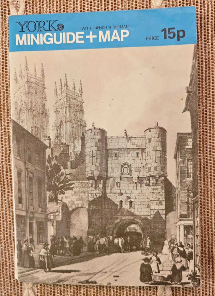 York Miniguide + Map – From 1980’s?-Free shipping-English/French/German
