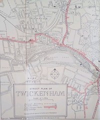 Burrow’s Pointer Guide Map of The Borough of Twickenham (Eighth Edition).
