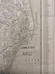 Yarmouth Lowestoft Bradwell Fold out street map with index in black/white