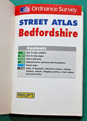BEDFORDSHIRE PHILIPS Ordnance Survey STREET ATLAS – P/B Inc Luton & St Neots