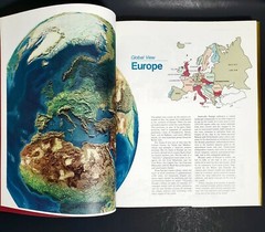 RAND MCNALLY WORLD ATLAS LE 1987 GOLD FOIL Contemporary Coffee Table Book HC VGC