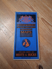 Vintage Bartholomew’s Revised Half-Inch Contoured Map Cloth 1937 Herts and Bucks