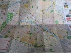 Star Hotel Etoile Map 2007 Plan Of Paris Local Adverts Eiffel Tour VG+ Condition
