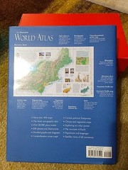 The Illustrated World Atlas Barnes & Noble Books 2004 – Very Good