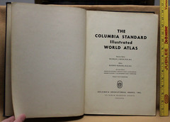 THE COLUMBIA STANDARD Illustrated WORLD ATLAS 1942-43 plus 1941 Indian Ocean Map
