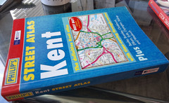 Kent (Philip’s Street Atlases). 9780540087518