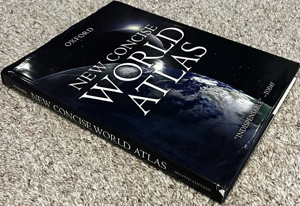 Very Good New Concise World Atlas Hardcover Dustjacket Oxford University Press