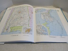 Rand McNally New Universal World Atlas 1994, Hardcover coffee table book size