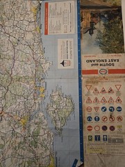 Vintage 1965 Esso Road Map South and East England Price Sixpence Traffic Signs