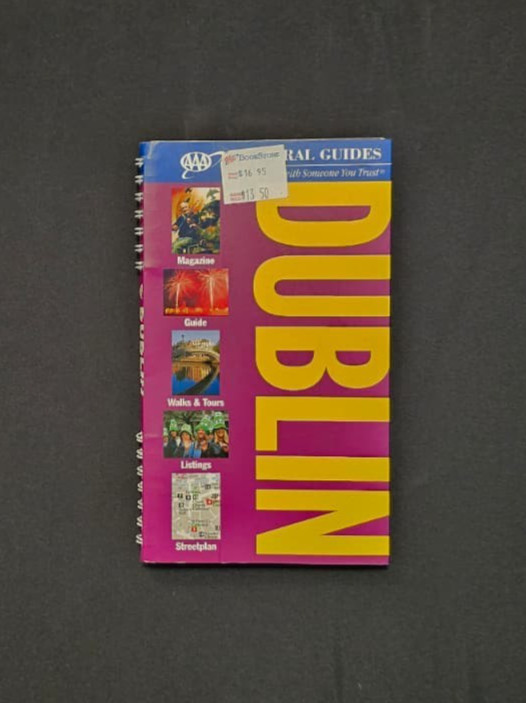 AAA Spiral Guide Dublin Ireland 2002 Travel Guide Map Book Color Illustrated