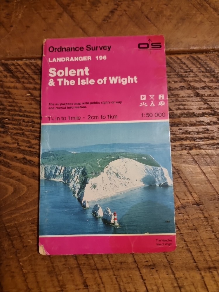 Landranger Maps: Sheet 196: Solent and the Isle of Wight by Ordnance Survey…