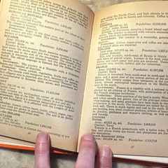Permabooks The Perma Handy World Atlas First Edition 1950 Alexander Gross