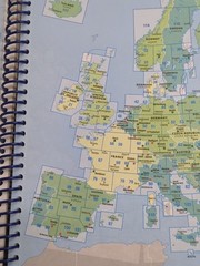 Philip’s Multiscale Europe: 2011 by Philip’s (Spiral Bound, 2010)