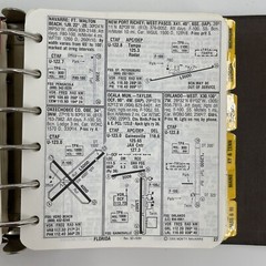 Vintage 1984 Flight Guide Airport Manual Volume II Eastern & Central States Freq