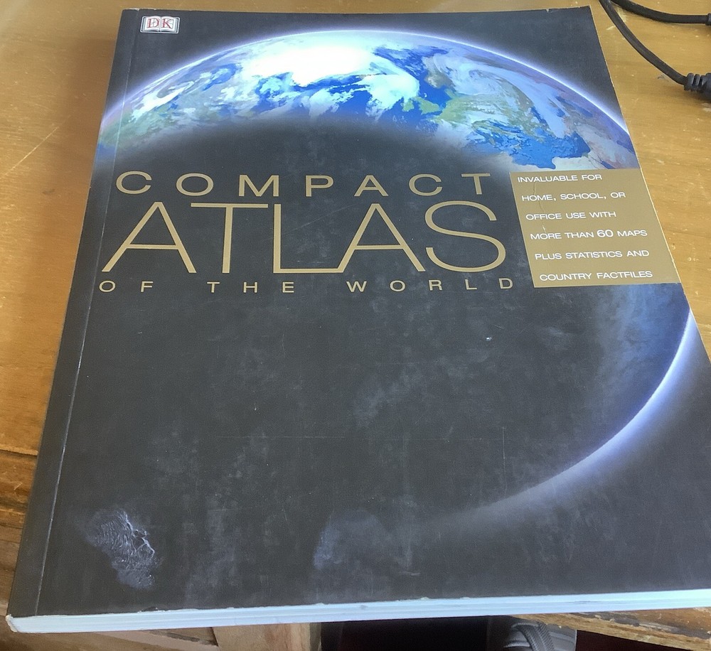 Compact Atlas of the World by Dorling Kindersley Publishing Staff (2003, UK-B…