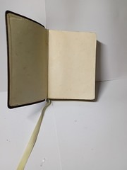 ATLAS The Traveler’s Atlas A Geographic Handbook c1997 Suede Cover BROWN 4×6″