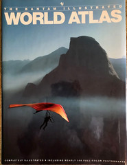 Bantam Illustrated World Atlas: A Vivid and Informative Picture of the Earth (19