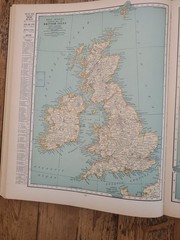 Rand McNally WORLD ATLAS Premier Edition 1929 Green & Gilt cover Color Maps USA
