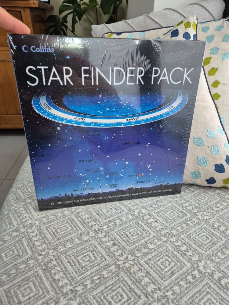 COLLINS STAR FINDER PACK By Storm Dunlop NEW SEALED