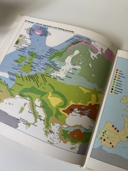 Macdonalds’s Atlas Of Europe Textbook 1979 Hardback 1979 Macondald Educational