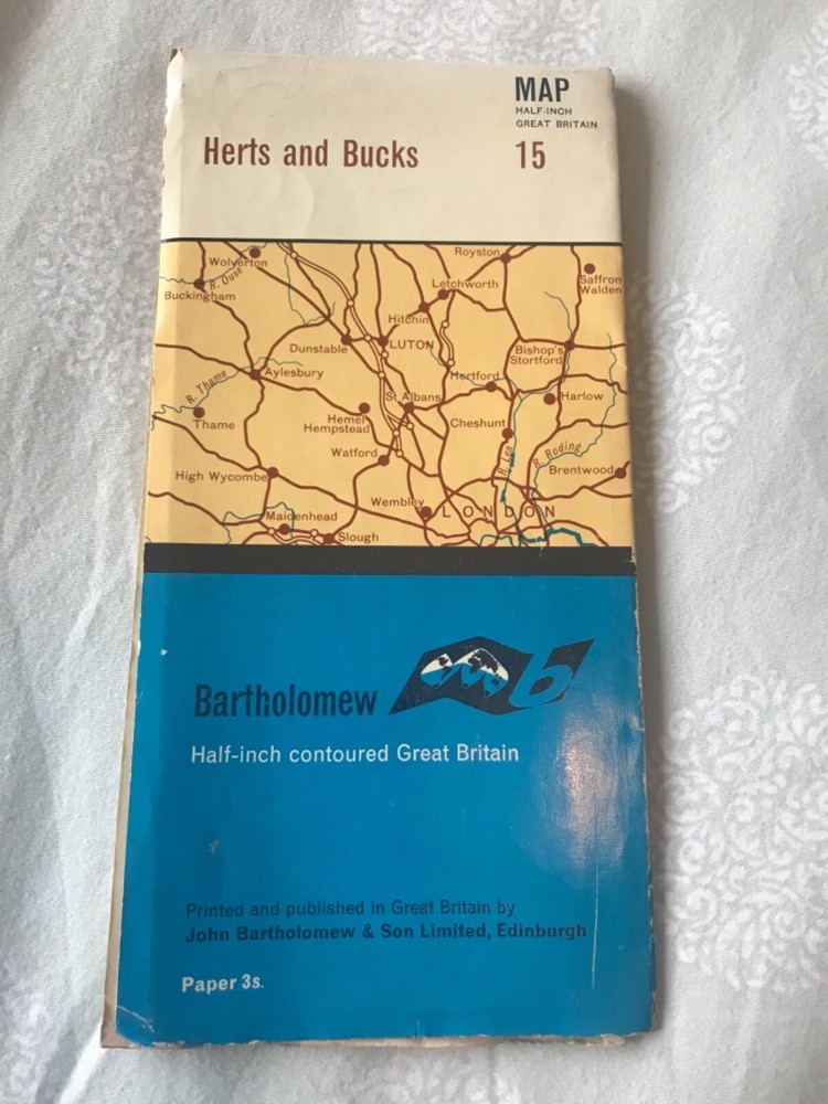Bartholomew Half-Inch Map Sheet 15: Herts and Bucks 1963 VG Condition