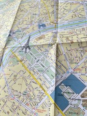 Map Paris Vintage 1981 Michelin Immaculate Like New English French German Spanis