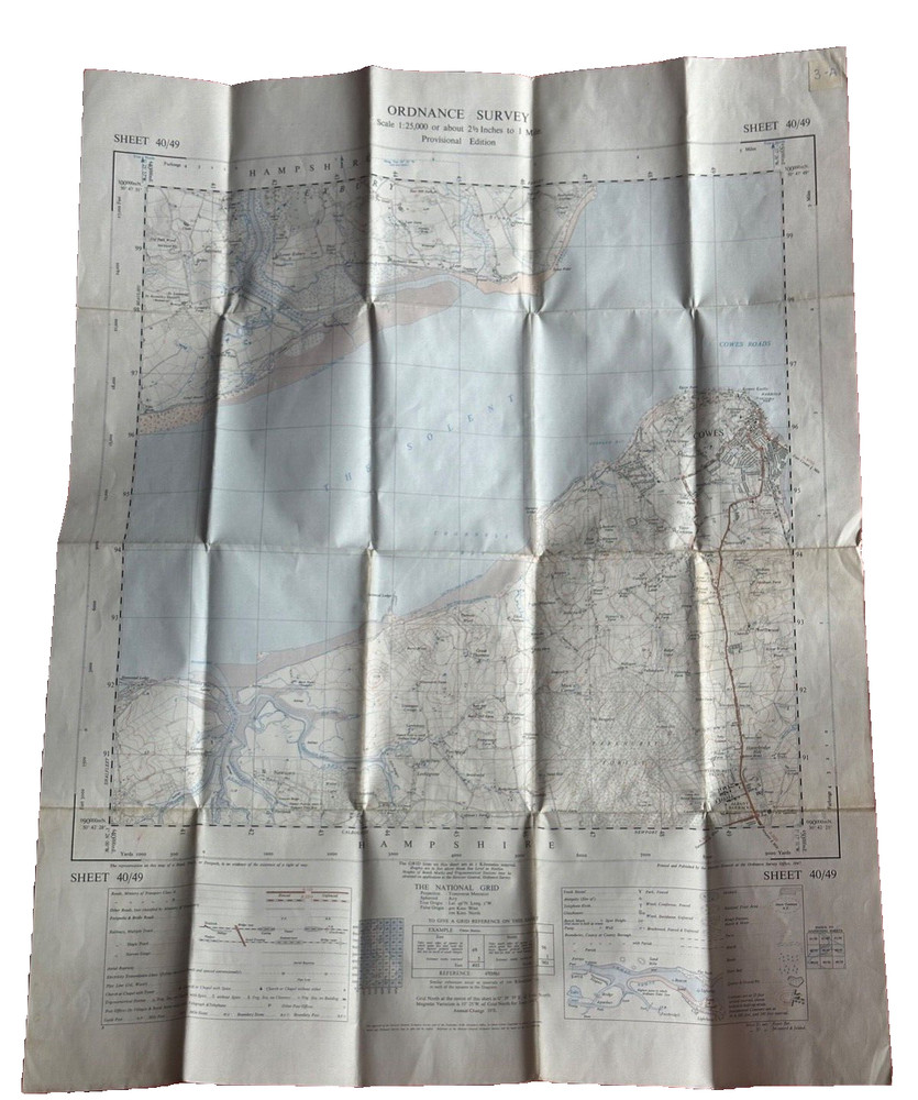 Vintage, 1:25,000 ordnance survey map, Sheet 40/49, Cowes, 1940’s