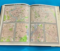 THE TIMES FAMILY ATLAS OF THE WORLD FIRST EDITION
