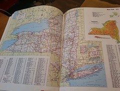 Hammond Gold Medallion World Atlas by Hammond World Atlas Corporation Staff…