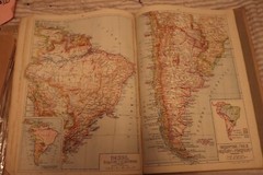 1942 Color Maps ATLAS DE GEOGRAFIA UNIVERSAL SALVADOR SALINAS BELLVER 9″ x 13″