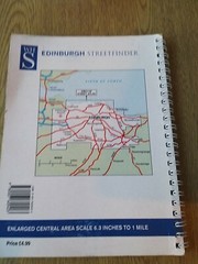 W H Smith Edinburgh Street Finder 4.2 inches to mile PB dated 1999