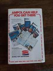 11TH EDITION GREGORY’S MELBOURNE & SUBURBS STREET DIRECTORY – WITH COVER – 1977