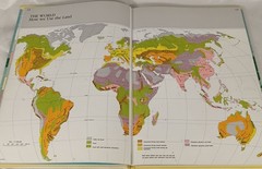 Vintage 1985 Ladybird World Atlas Illustrated Geography Reference Book Hardback