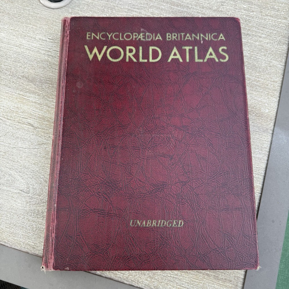 Encyclopaedia Britannica World Atlas Vintage 1957 Hardcover Reference Map Book