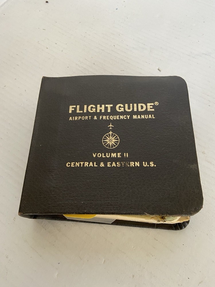 Vtg 1986 Flight Guide Airport Frequency Manual Binder Volume Ii central eastern.