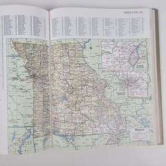 AAA World Atlas 1992 Hammond Incorporated Hardcover Reference Book Maps