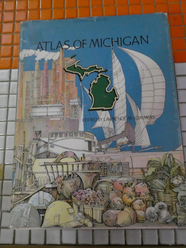 Atlas of Michigan pub 1977 h/c d/c detailed stats in 8 sections 242 pages