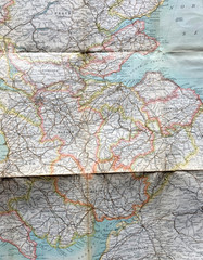 W H SMITH & SON TOURISTS SCOTLAND FOLD OUT COLOUR CLOTH MAP SCOTTISH TOURISM