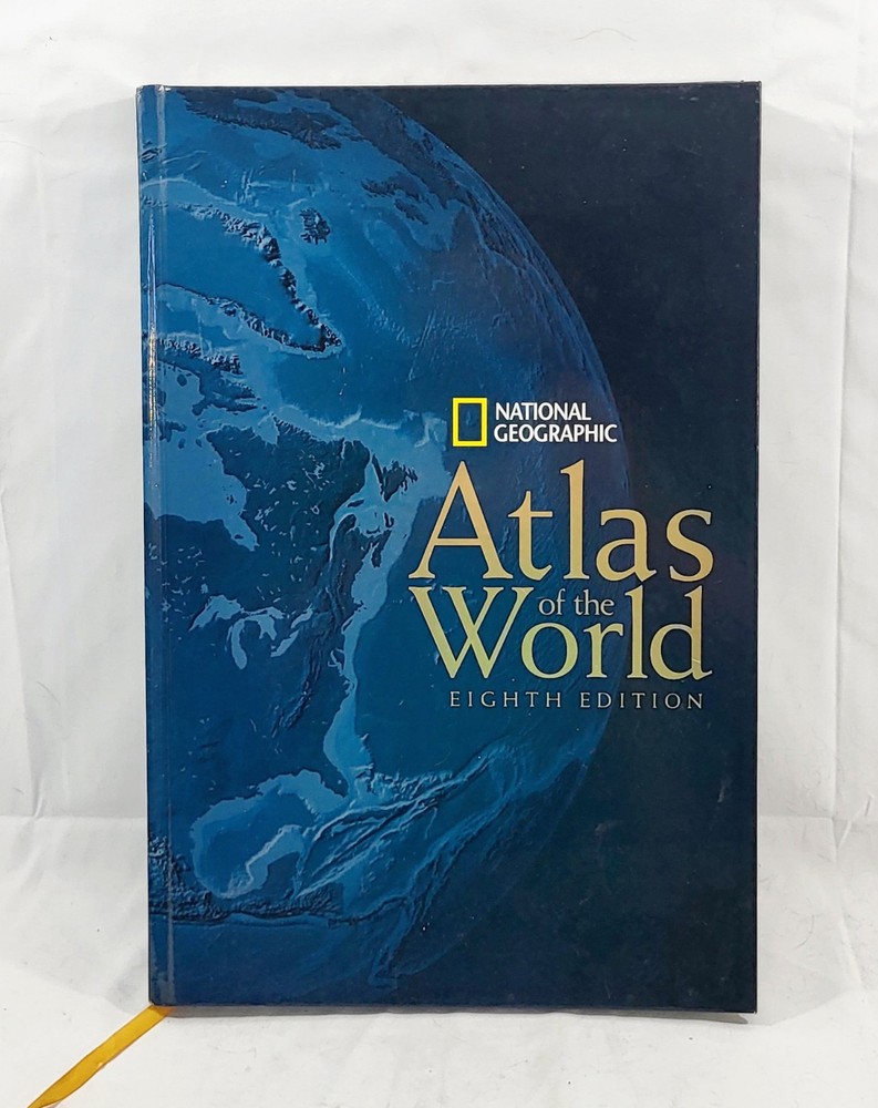 National Geographic Atlas of the World Eighth Edition Hard Cover Book Near Mint