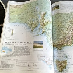 Dorling Kindersley World Atlas Third Edition Hardcover 2003 1:5,000,000