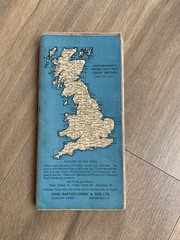 Vintage Bartholomew’s Revised Half Inch Contoured Map Herts & Bucks – 1951 (15)