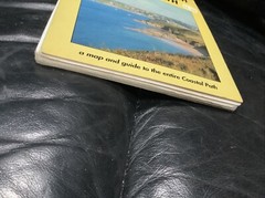 WALK THE CORNISH COASTAL PATH – MAP 🗺️ GUIDE IN STAGES-V GOOD CONDITION 1991