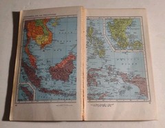 The New Rand McNally Pocket World Atlas. Cardinal Edition. Paperback Book.