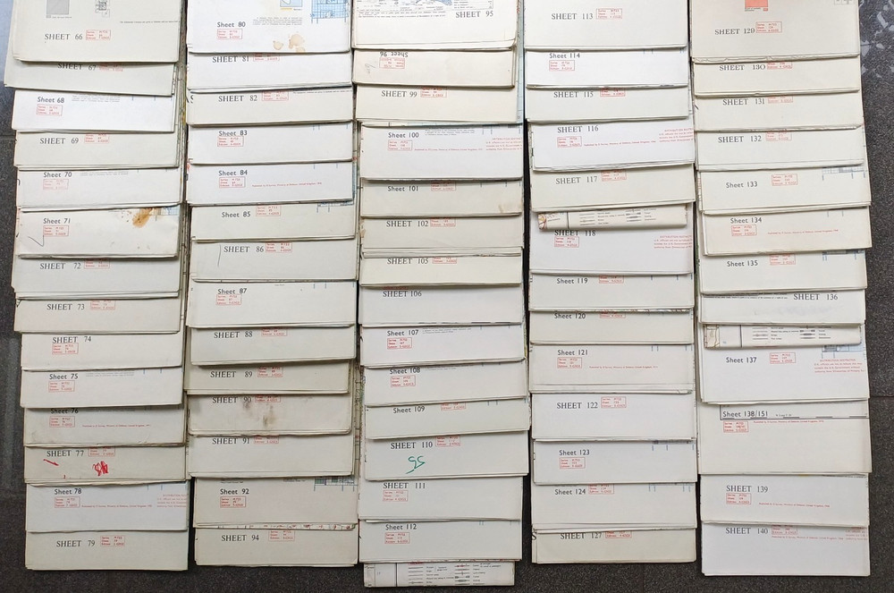 170 + MILITARY MAPS 7th series M722 Ord Survey of GB 1965 Ministry Defence LOT