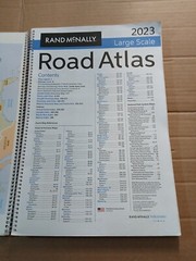 Rand McNally 2023 Large Scale Road Atlas (McNally Large Scale Road Atlas USA)