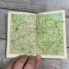British Isles Pocket Atlas John Bartholomew 1952 Fourteenth Edition Maps Green